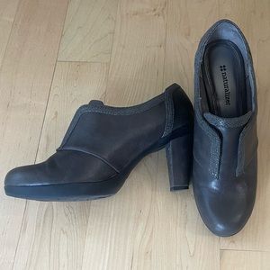 Women's Naturalizer Ankle Boots Like New
